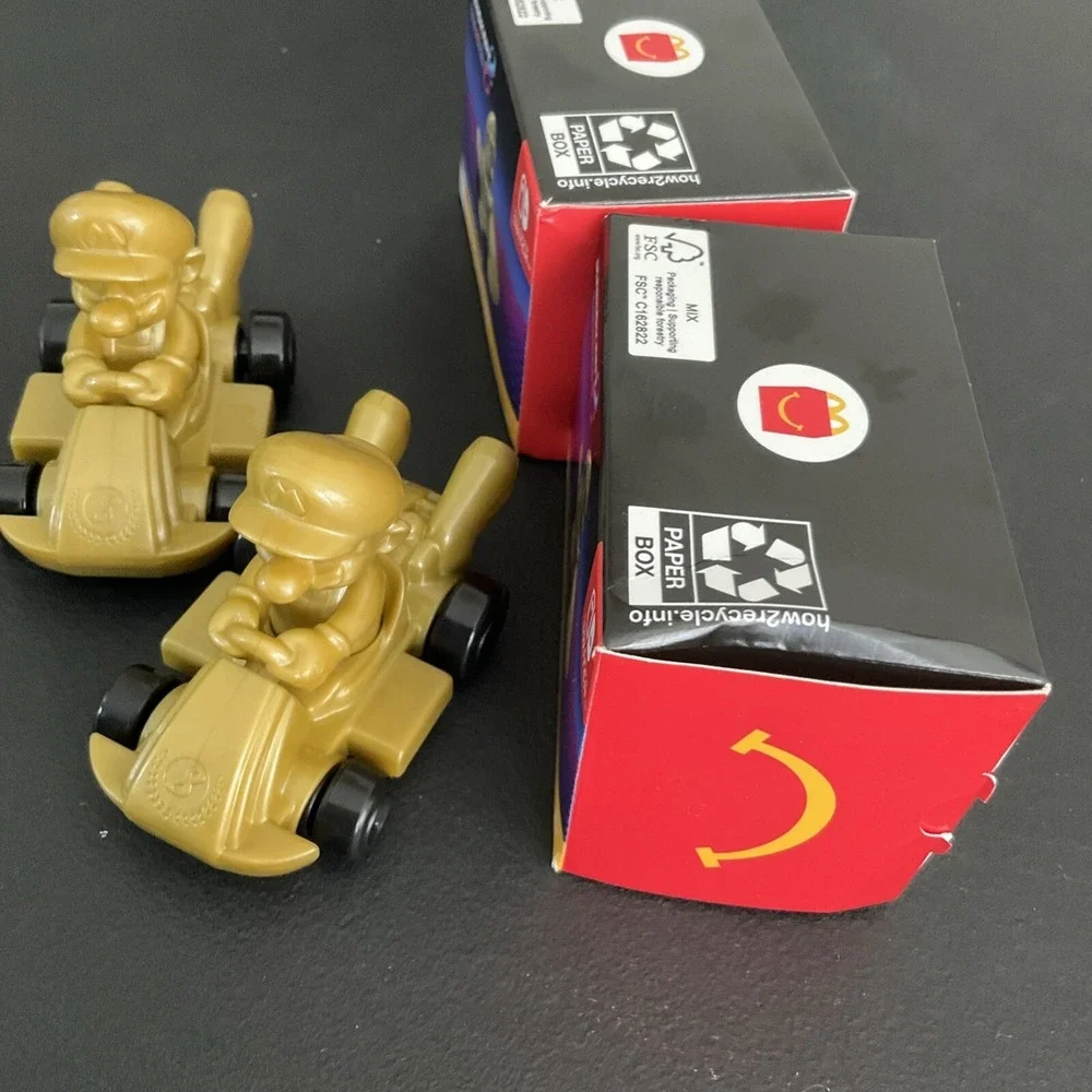 MarioKart 8 Gold Deluxe #6 Happy Meal McDonald's Supe Nintendo Car Toy Lot Of 2
